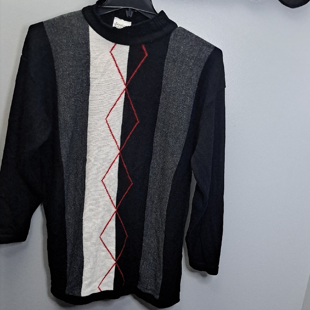 Jessica Scott Black and Gray Turtleneck Sweater with Red Pattern